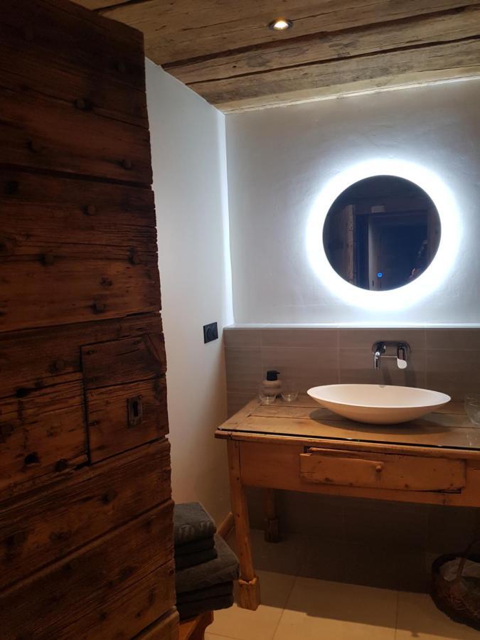 הוטלוס Aux Fermes De La Croix, Maison D'Hotes, Spa מראה חיצוני תמונה