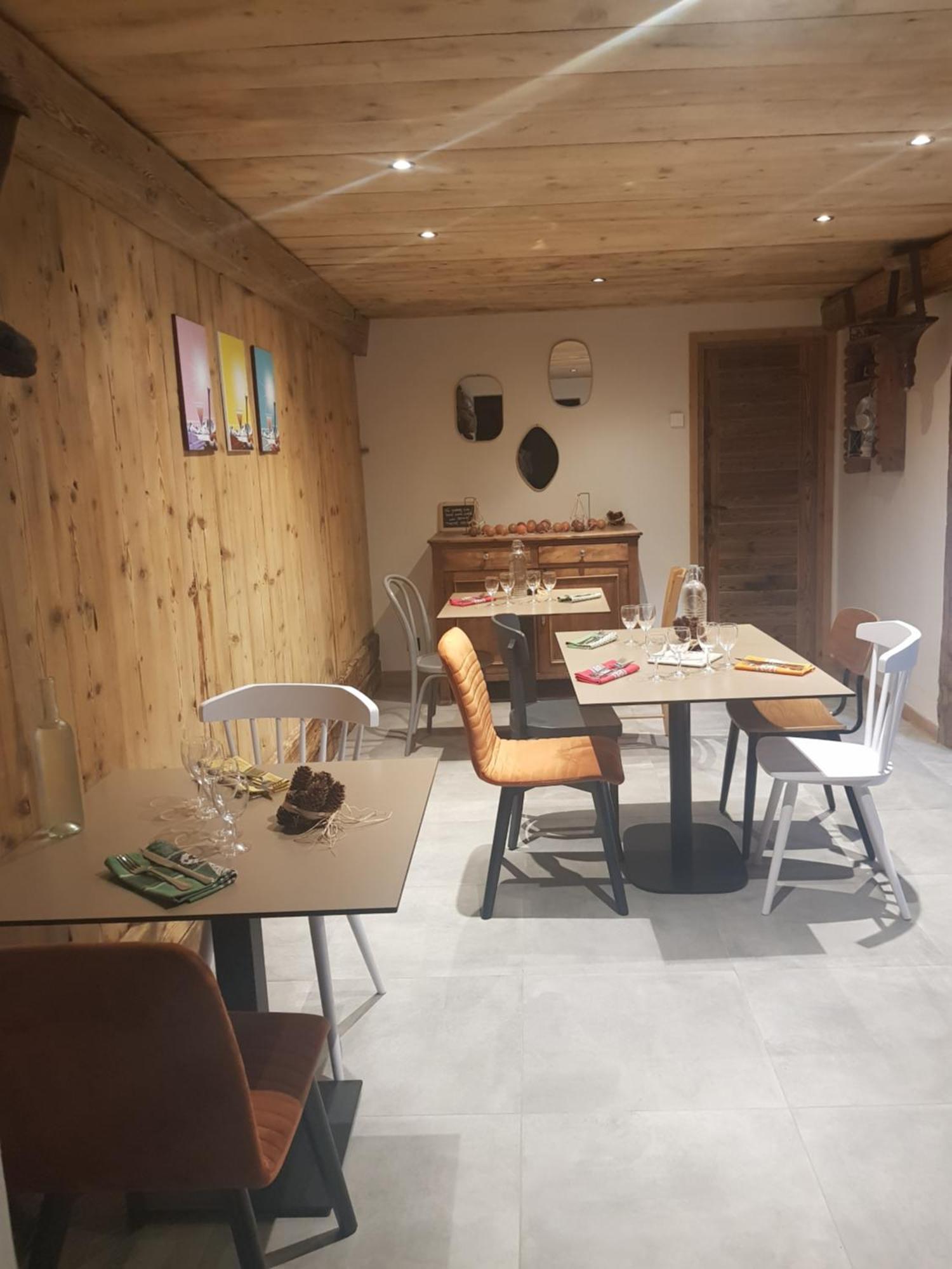 הוטלוס Aux Fermes De La Croix, Maison D'Hotes, Spa מראה חיצוני תמונה