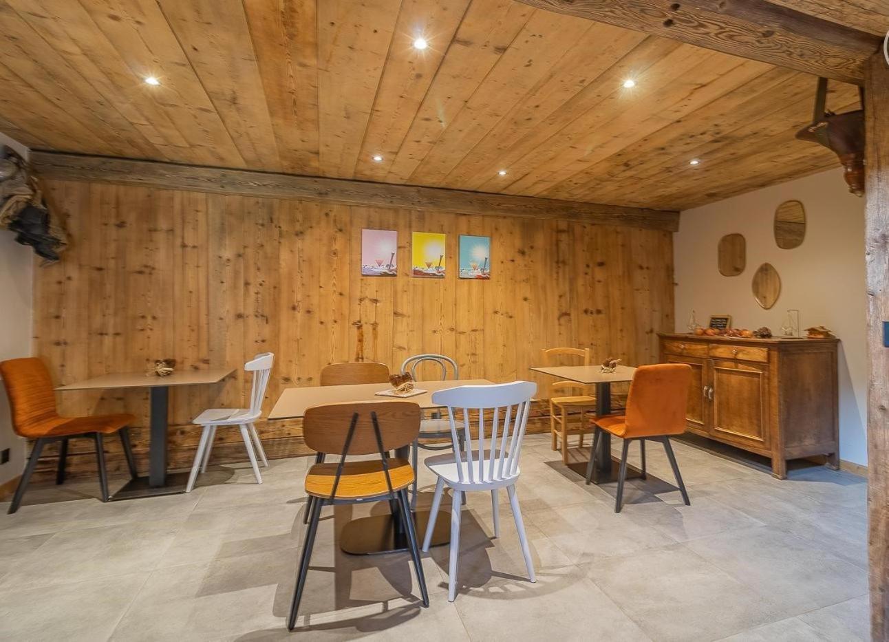 הוטלוס Aux Fermes De La Croix, Maison D'Hotes, Spa מראה חיצוני תמונה
