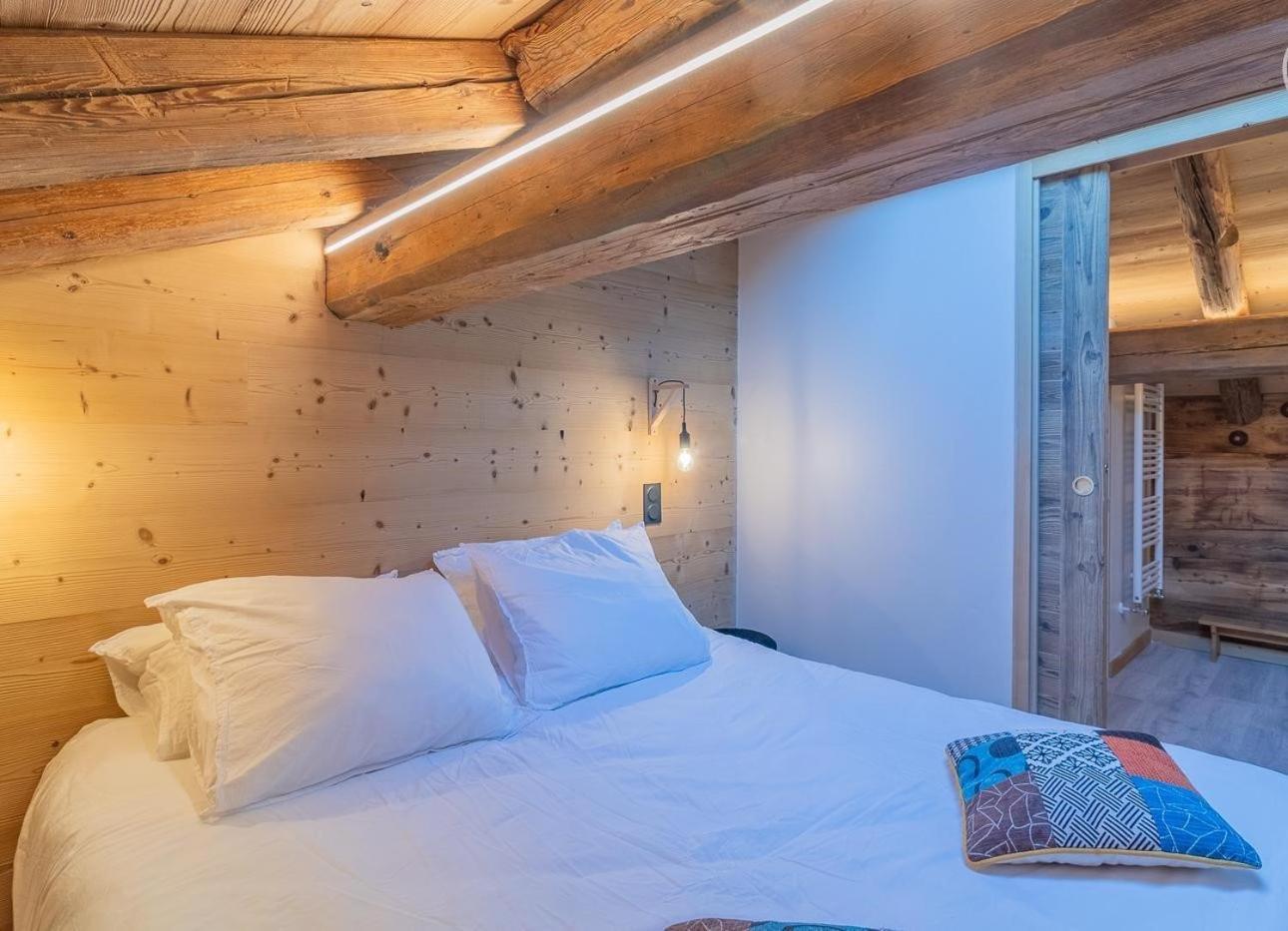 הוטלוס Aux Fermes De La Croix, Maison D'Hotes, Spa מראה חיצוני תמונה